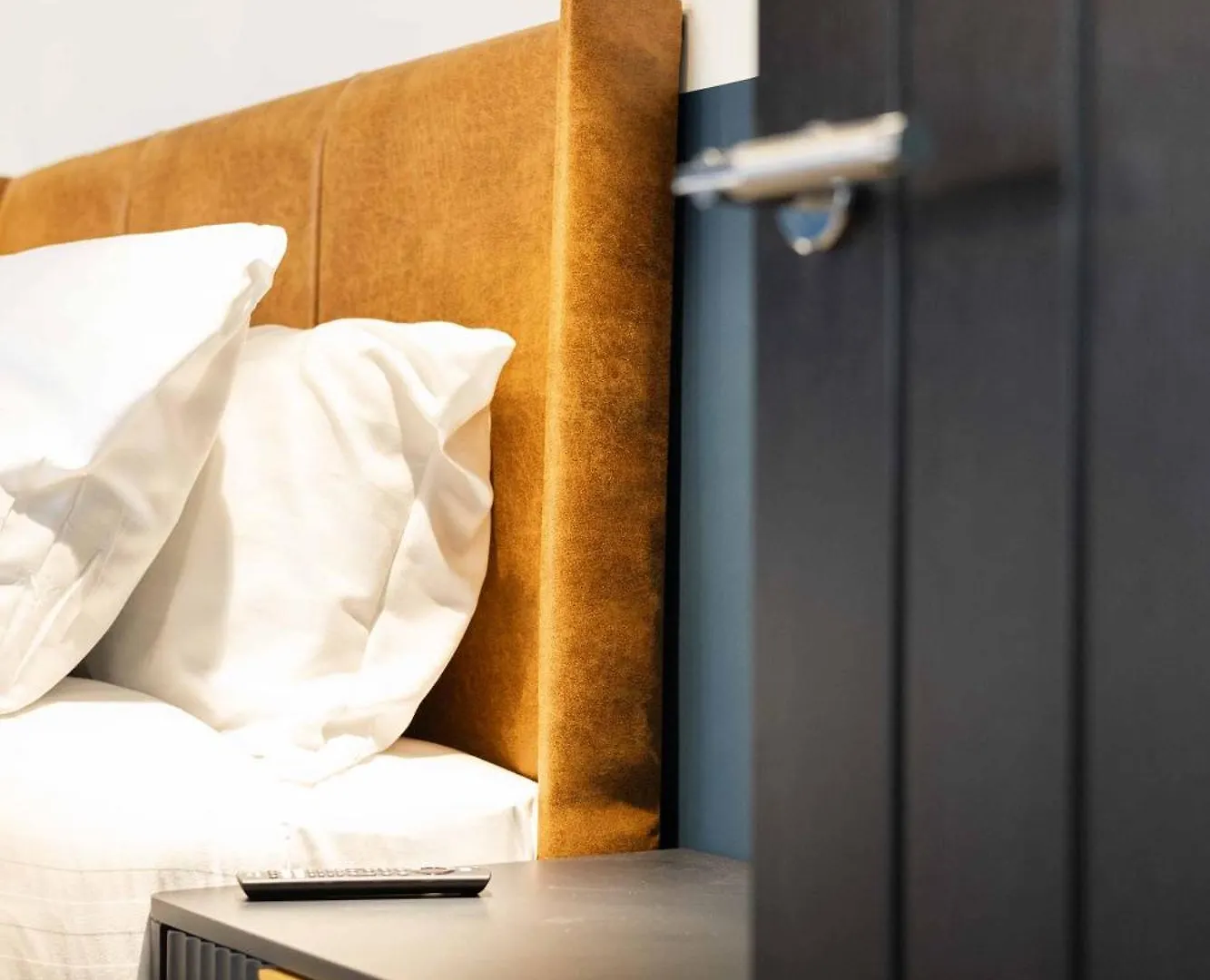 Feriehus The Black House - Air Host & Stay - 5 Bedrooms Liverpool